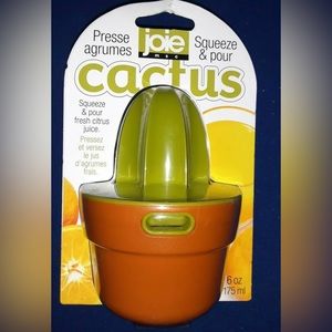 Joie MSC International Cactus Stainless Steel Squeeze And Pour Press Citrus